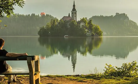  Lake Bled in the Julian Alps, Slovenia