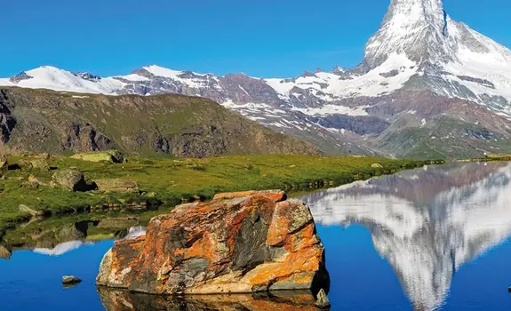 Mountain range in Switzerland